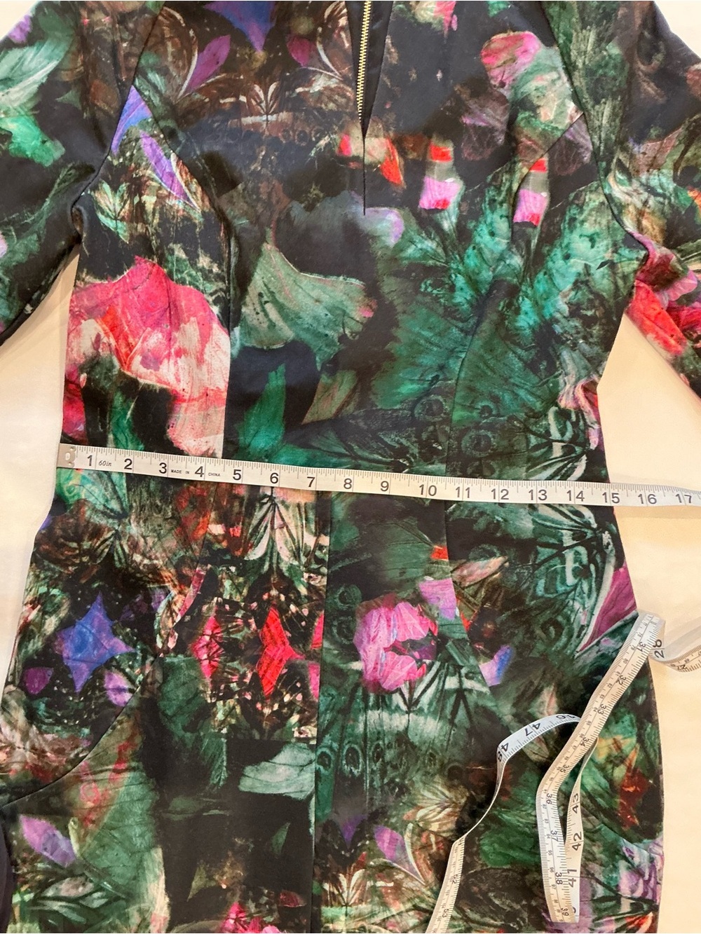 Ted Baker Floral Green Sheath Dress with V-Neck Size 3 - Picture 11 of 16